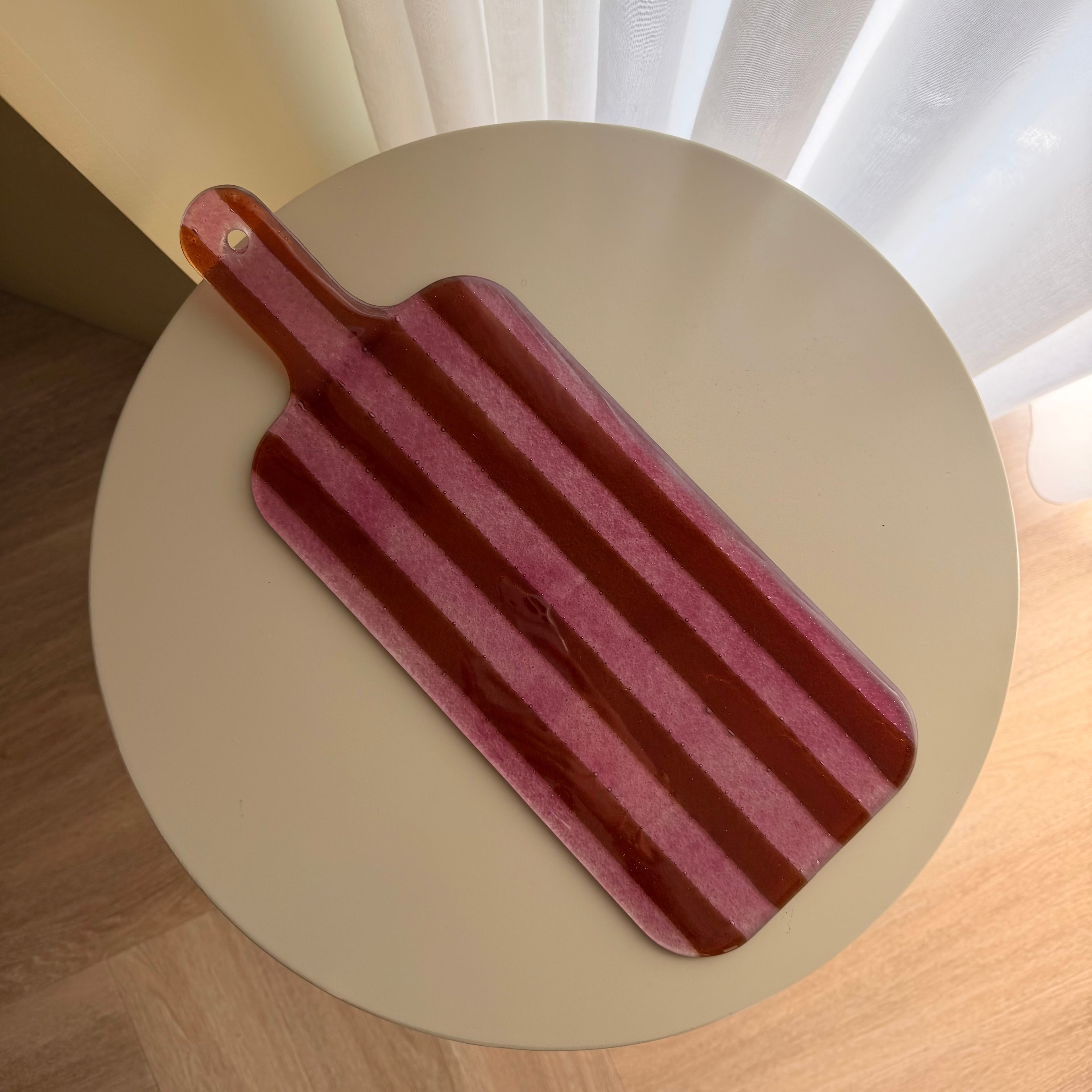 Borrelplank glas roze - klein