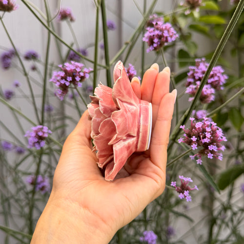 Bloem keramiek pioenroos