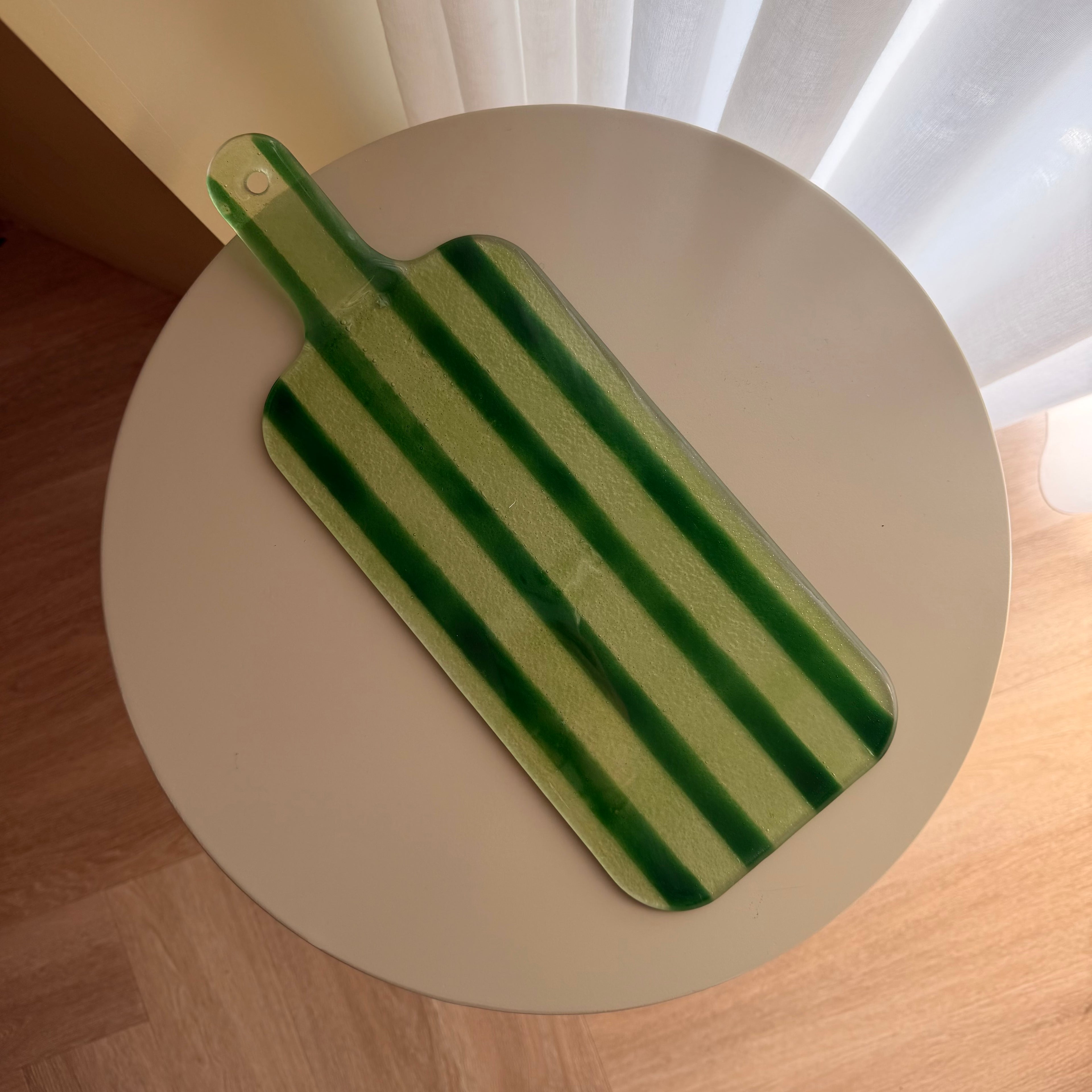 Borrelplank glas groen - klein