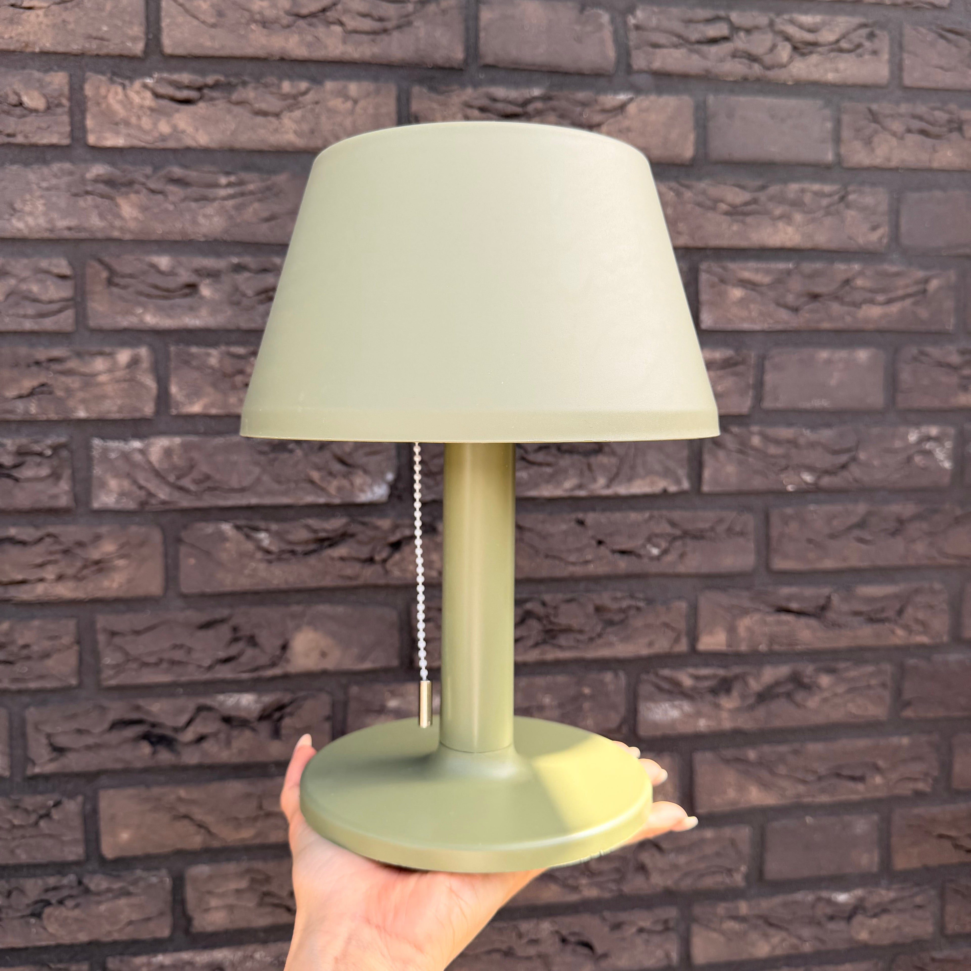 Tafellamp solar buiten groen
