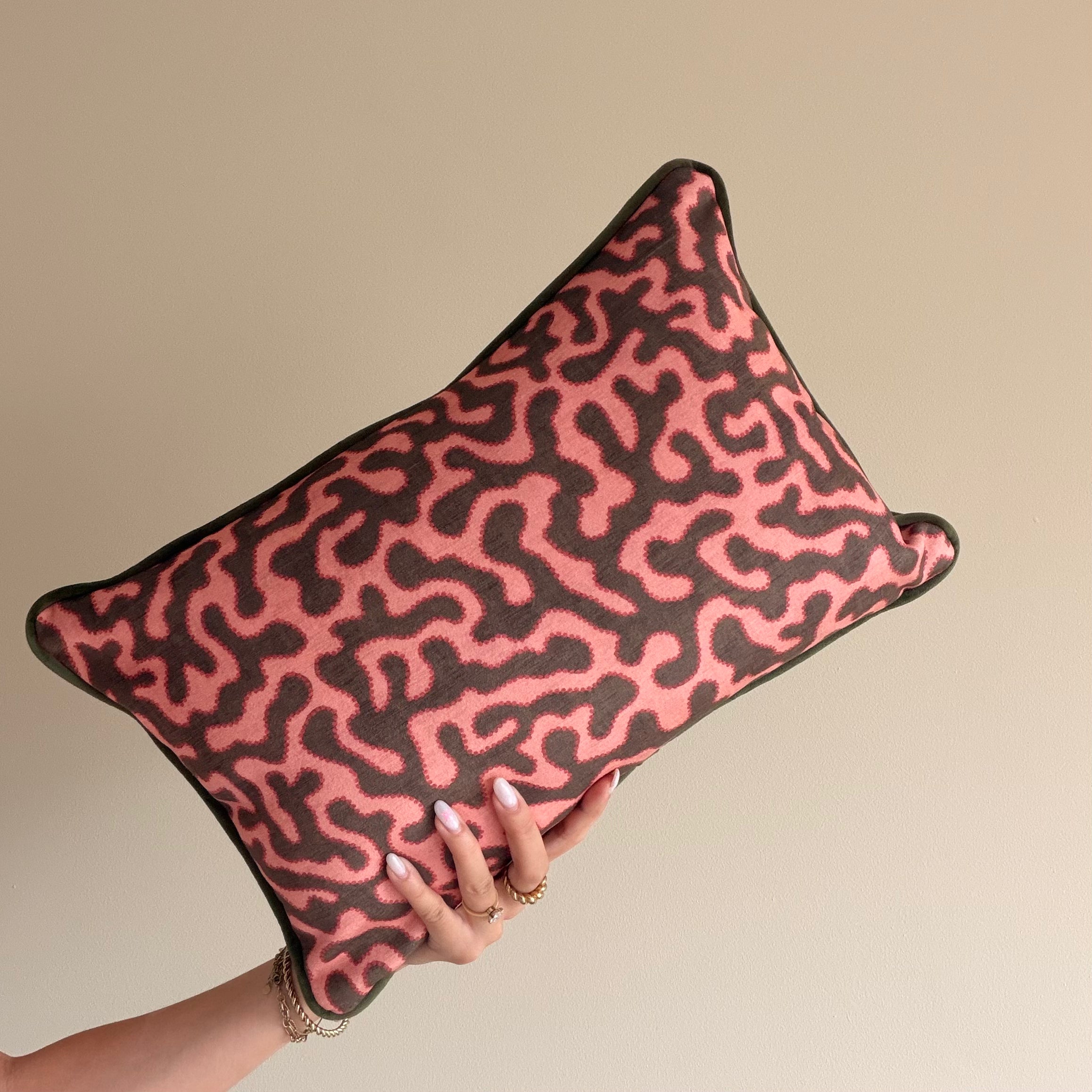 Kussen wavey roze/groen